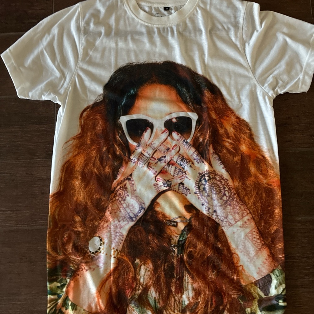 New without tags . H.E.R. Graphic T-Shirt. Men’s medium.